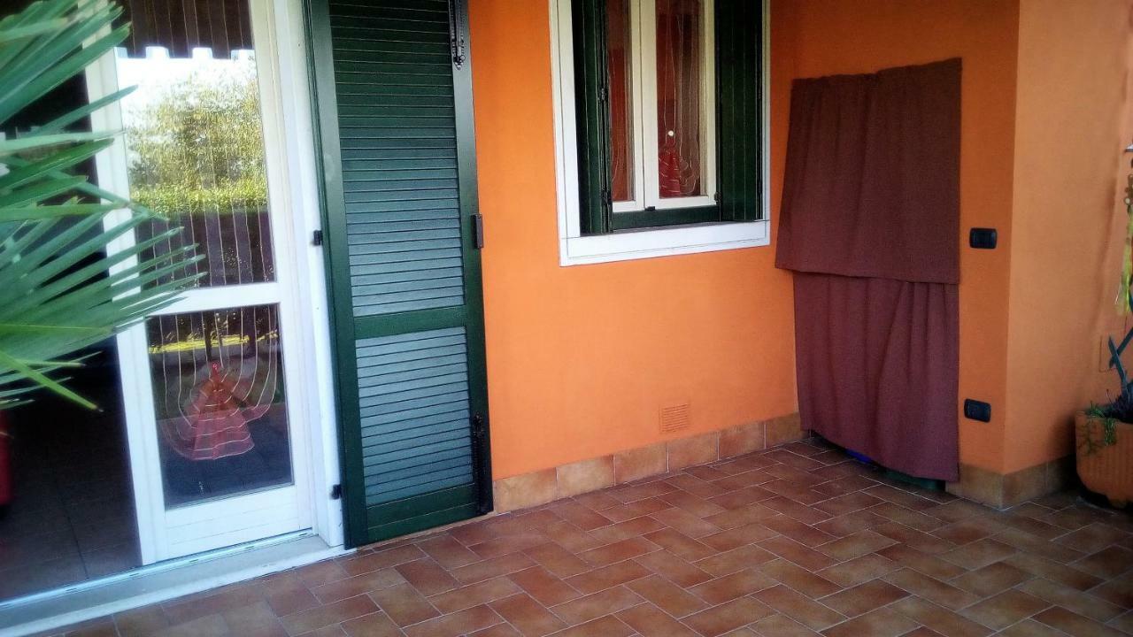Апартаменты Casa Vacanze I Borghi Salionze Экстерьер фото